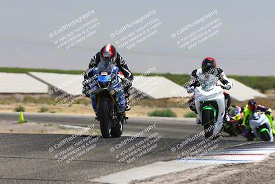 media/Aug-03-2025-TrackDaz (Sun) [[bf4a71acf9]]/B Group/1220pm (Wheelie Bump)/